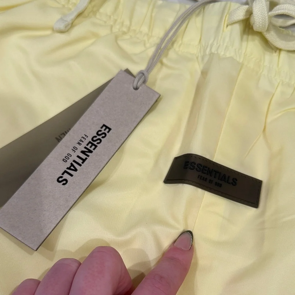 Fear of God ESSENTIALS Track Pants NWT - Picture 4 of 5